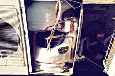 Обмерзание компрессора во внешнем блока кондиционера