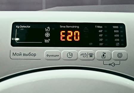 Мигает код Е20 на стиральной машине Candy