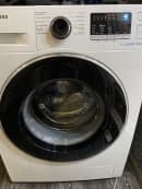 15 причин, почему стиральная машина не отжимает белье | РемБытТех